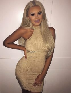 Девушка ищет мужчину для встречи в формате БДСМ Девушка ищет мужчину для встречи в формате БДСМ