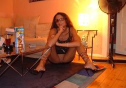 Знойная и страстная блондинка, ищу мужчину, оставлю незабываемые впечатления Знойная и страстная блондинка, ищу мужчину, оставлю незабываемые впечатления