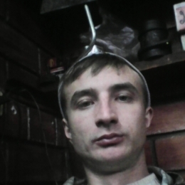 Парень ищу девушку или женщину, а можно и парня в Нижнем Новгороде